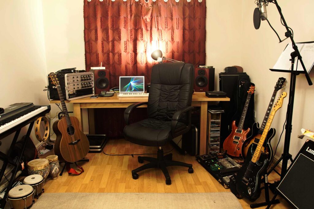 How To Start Your Home Recording Studio - The 7 Studio Essentials