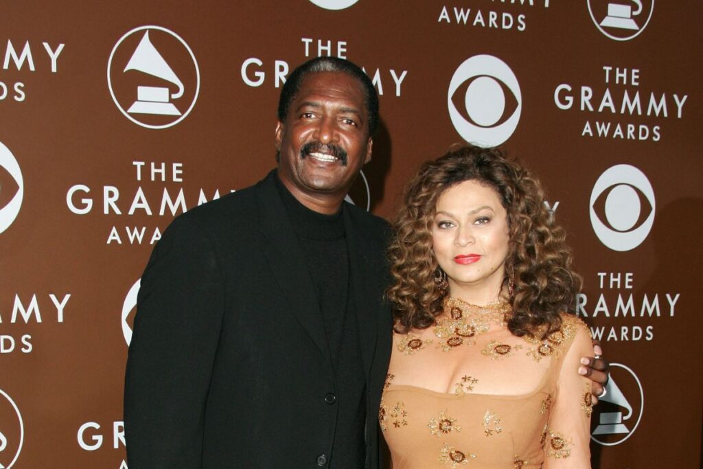 Tina Knowles Explains Beyonce & Solange's Anger At Dad Mathew