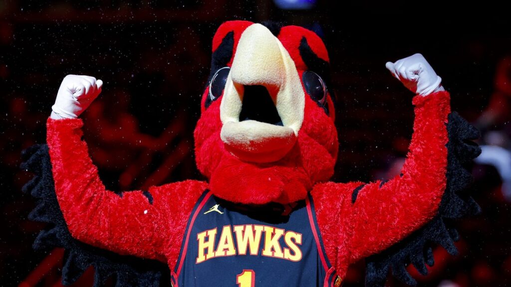Watch Harry The Hawk Perform Kendrick Lamar’s “Not Like Us”