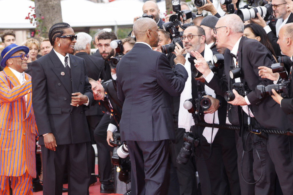 Denzel Washington Lashes Out At Cannes Premiere