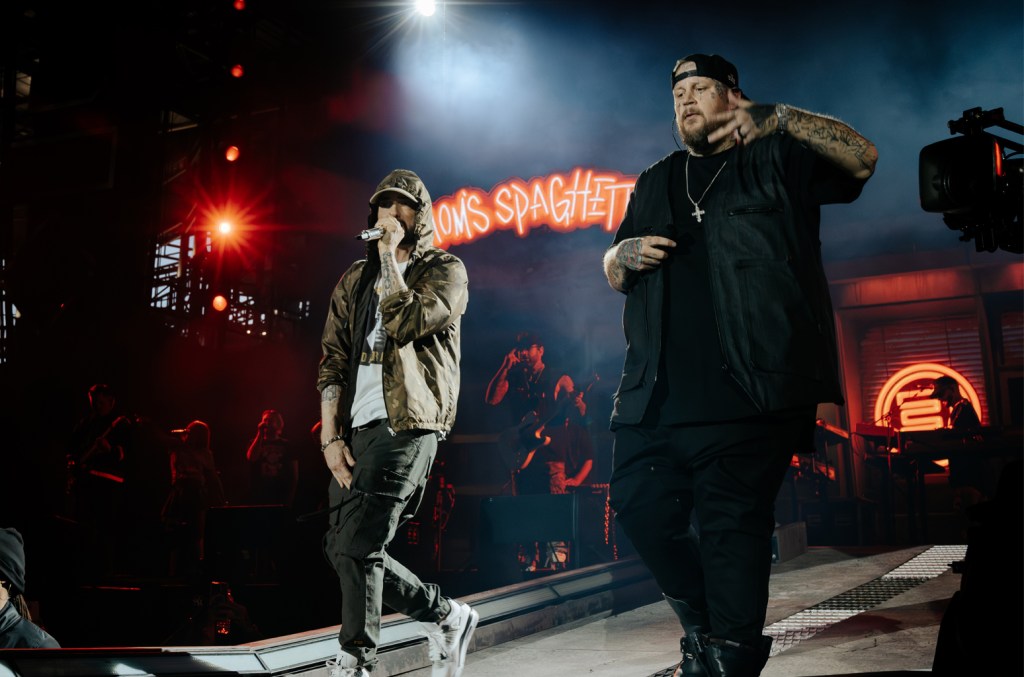 Eminem Joins Jelly Roll Onstage as Special Guest at Detroit Concert Eminem Joins Jelly Roll Onstage as Special Guest at Detroit Concert