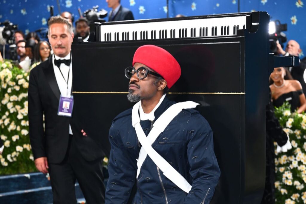 Famous Stylist Explains André 3000 Piano Stunt At Met Gala