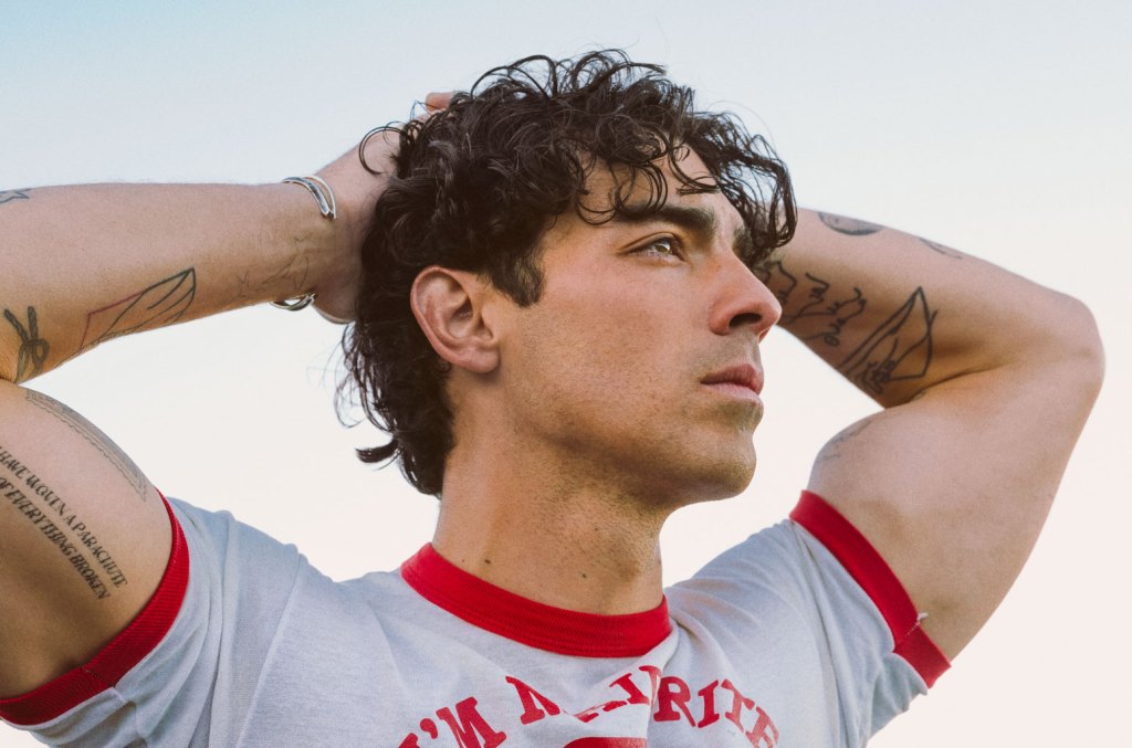 Joe Jonas Drops ‘Music for People Who Believe in Love’: Stream It Now Joe Jonas Drops 'Music for People Who Believe in Love': Stream It Now