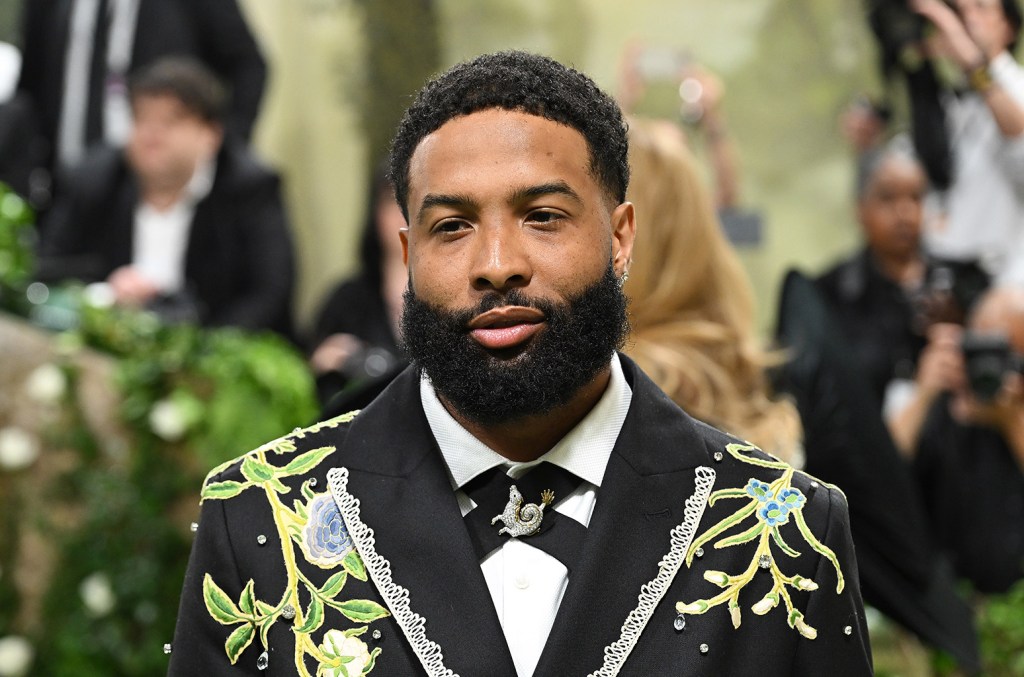 Odell Beckham Jr. Calls for Chris Brown’s Freedom After U.K. Arrest Odell Beckham Jr. Calls for Chris Brown's Freedom After U.K. Arrest