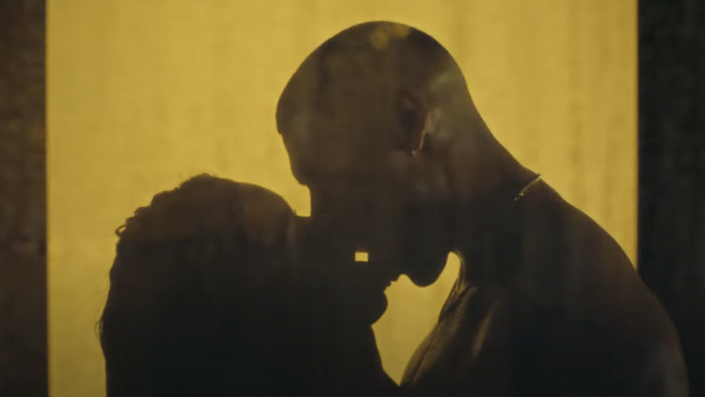 Teyana Taylor and Aaron Pierre Share Steamy Kiss In New A… Teyana Taylor and Aaron Pierre get steamy in the teaser video for Taylor's 'Escape Room' album.