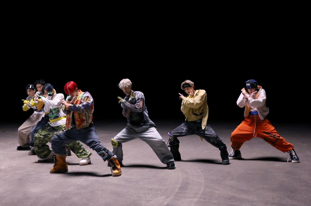 Exclusive Photos From Behind the Scenes Exclusive Photos From Behind the Scenes