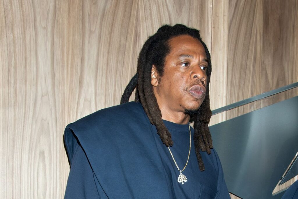 Jay-Z's $1M NBA Bet Evaporates Into Thin Air, But It's Paltry Compared To His Billions