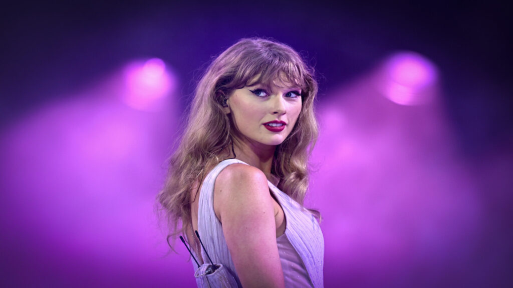 Taylor Swift on stage in London in 2024