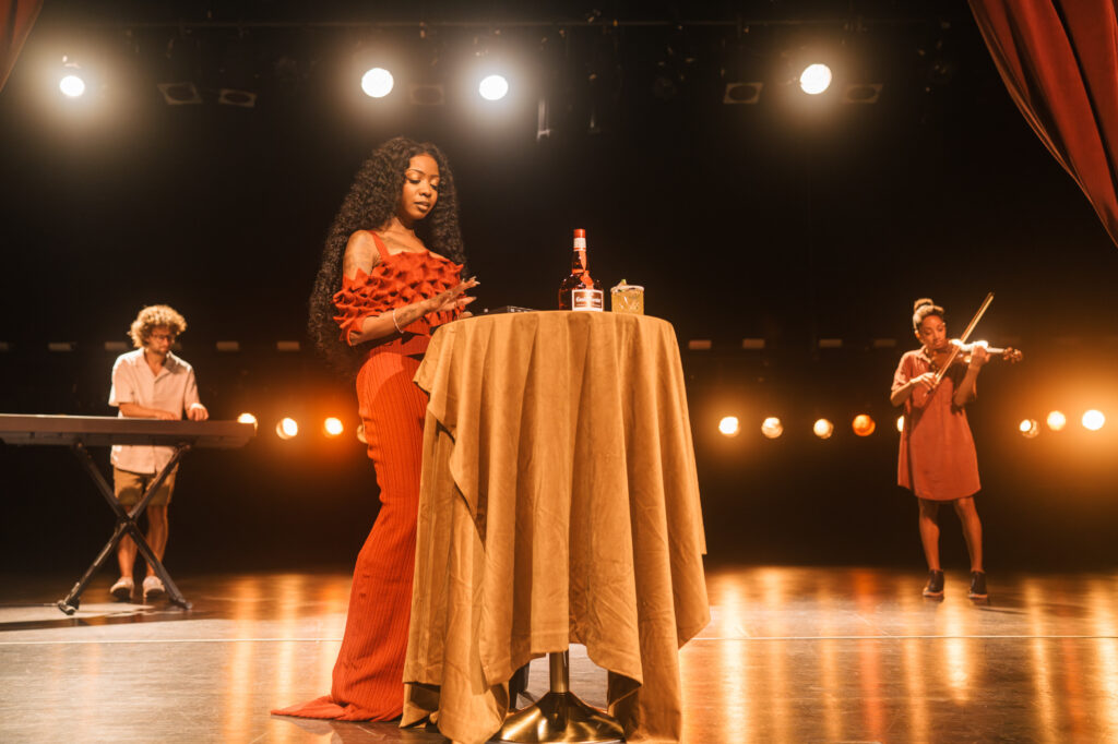 Siobhan Bell Builds a New… Grand Marnier