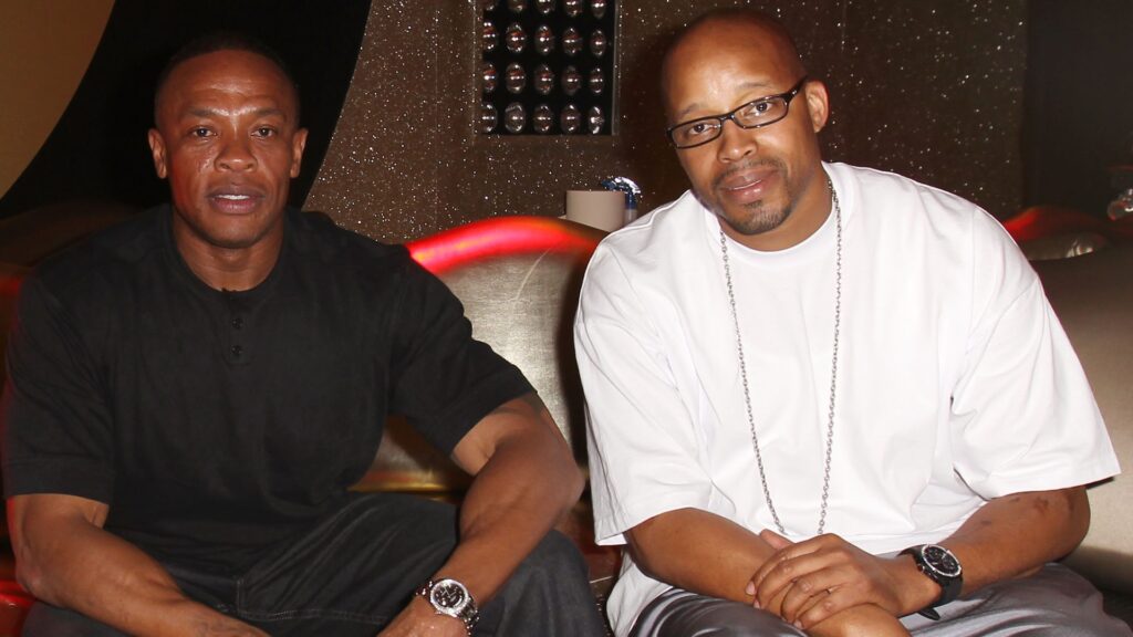 Warren G Has ‘Nothing Against’ Dr. Dre Despite Complicate… Karol G: Tropicoqueta (Complex Exclusive Dragon Fruit Pink 2LP Vinyl)