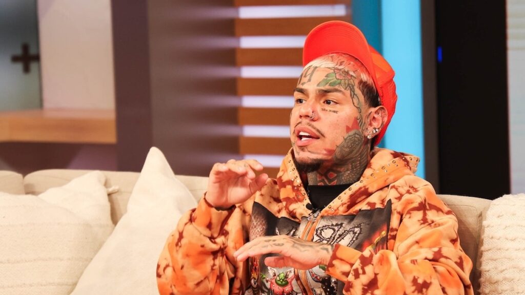 Lenier Mesa, Tekashi 69 and Lili Estefan during promotion of song Repuesta at Univision Studios on September 04, 2024 in Doral, Florida.