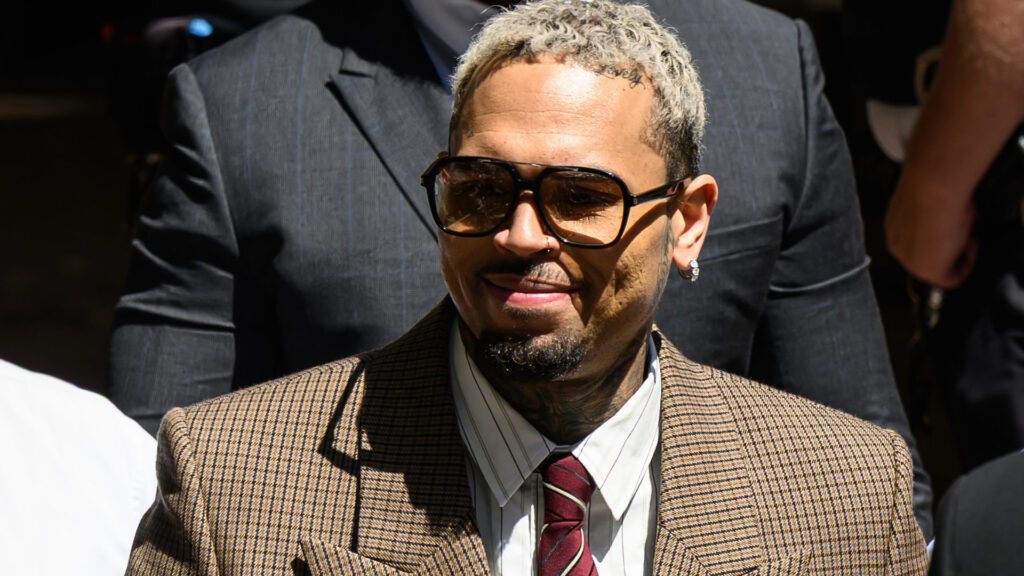 Chris Brown Pleads Not Guilty to UK Assault Charges