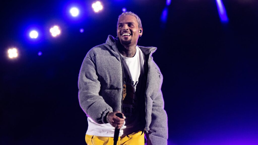 Chris Brown Says Sneaking Out Alone Helps Him Stay "Grounded" On Tour