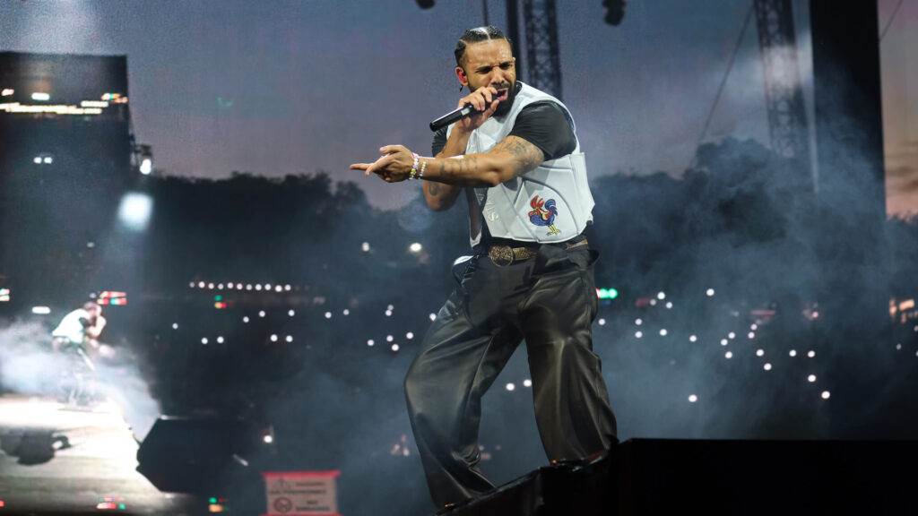 Drake Continues to Tease ‘Iceman’ With Latest Episode of … KAWS X Clipse LGSEO Tee Box Set 8