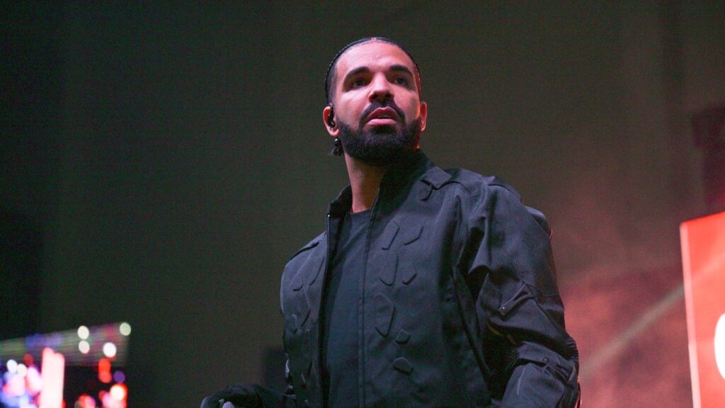 Drake’s Lawyers Say UMG Is “Desperate” To Avoid Defamation Trial