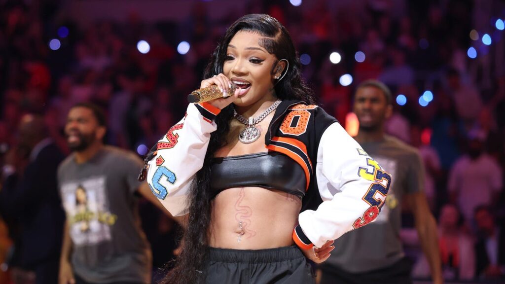 GloRilla Recreates “F.N.F. (Let’s Go)” Music Video Three Years Later