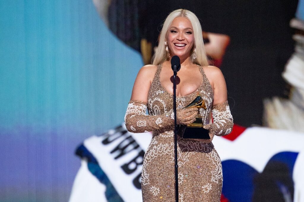 Grammys Add Best Contemporary Country Album & Album Cover Awards