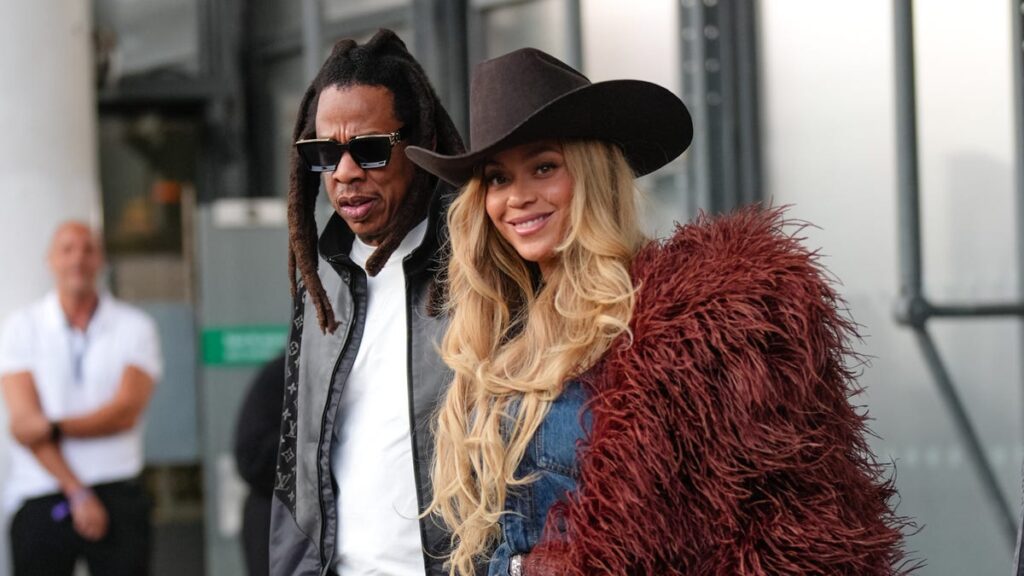 JAY-Z Joins Beyoncé Onstage During "Cowboy Carter Tour" In Atlanta