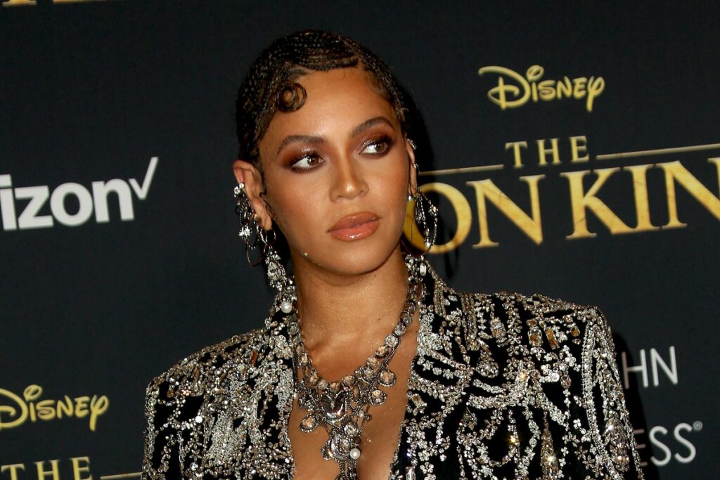 Police Hunt Thief Who Stole Beyoncé’s Music Police Hunt Thief Who Stole Beyoncé's Music