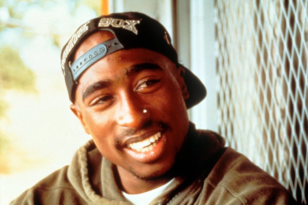 Suge Knight Says Tupac Shakur's Friends Rolled His Ashes Into A Blunt