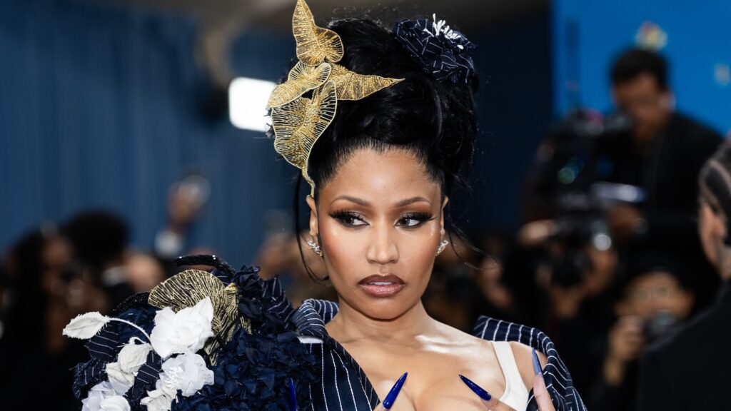 What Is the Nicki Minaj TikTok Trend That Even Ciara Is D… KAWS X Clipse LGSEO Tee Box Set 8