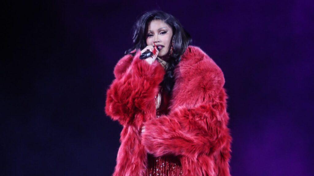 Cardi B Announces ‘AM I THE DRAMA?’ Single “Imaginary Players”
