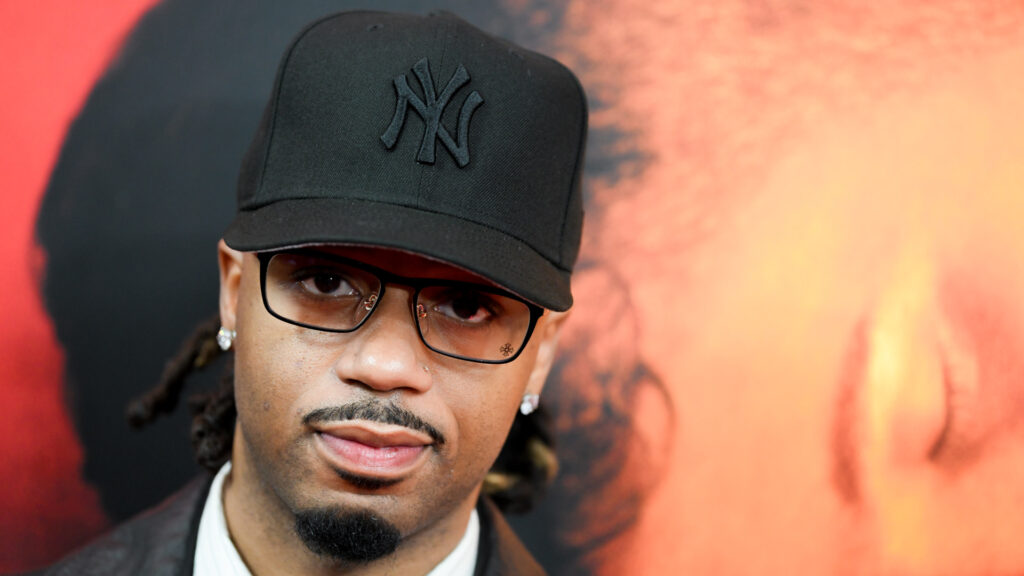 KAWS X Clipse LGSEO Tee Box Set 8