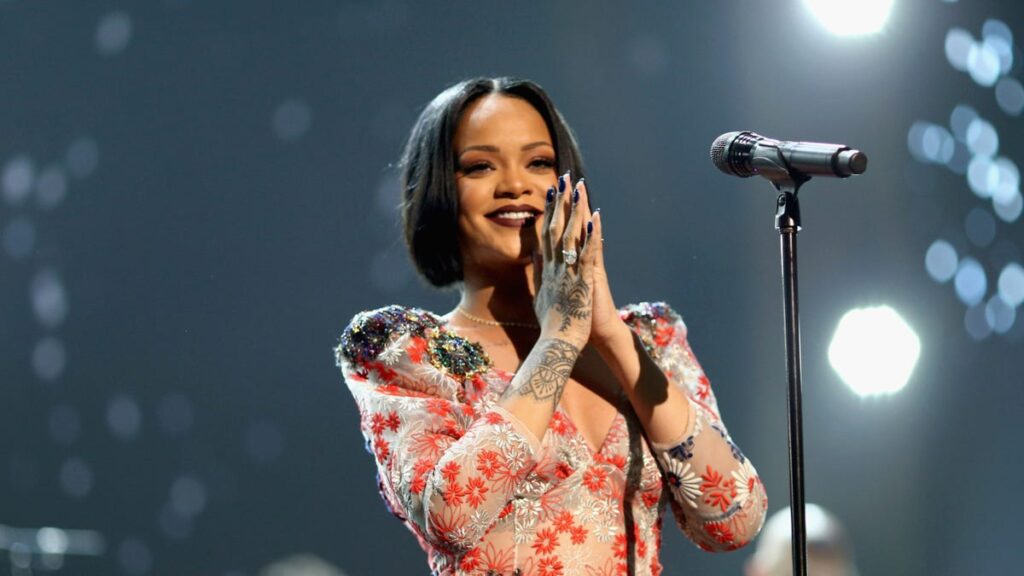 Rihanna Marks ‘Music Of The Sun’ 20th Anniversary With Thank-You To Fans