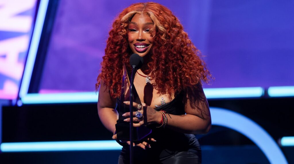 KAWS X Clipse LGSEO Tee Box Set 8