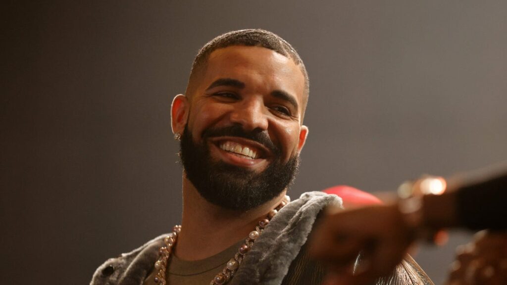 Drake Addresses Fake Abs And BBL Rumors On Bobbi Althoff Podcast