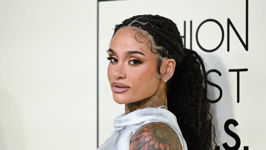 Kehlani Performs “Folded” On “Jimmy Kimmel Live!” Kehlani Performs "Folded” On “Jimmy Kimmel Live!”