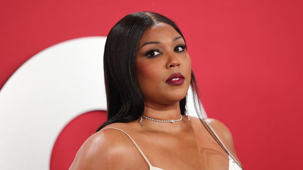Lizzo Responds To “Fat Joke" About Her Body: "Mind Your Business"