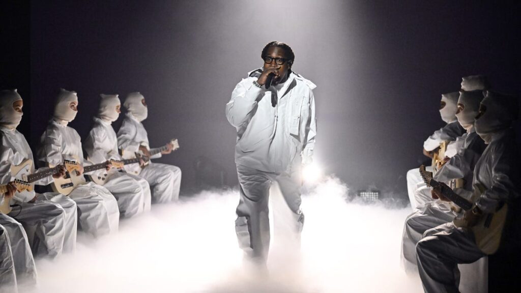 Don Toliver Performs ‘OCTANE’ Medley On “Jimmy Fallon” Don Toliver Performs ‘OCTANE’ Medley On “Jimmy Fallon”