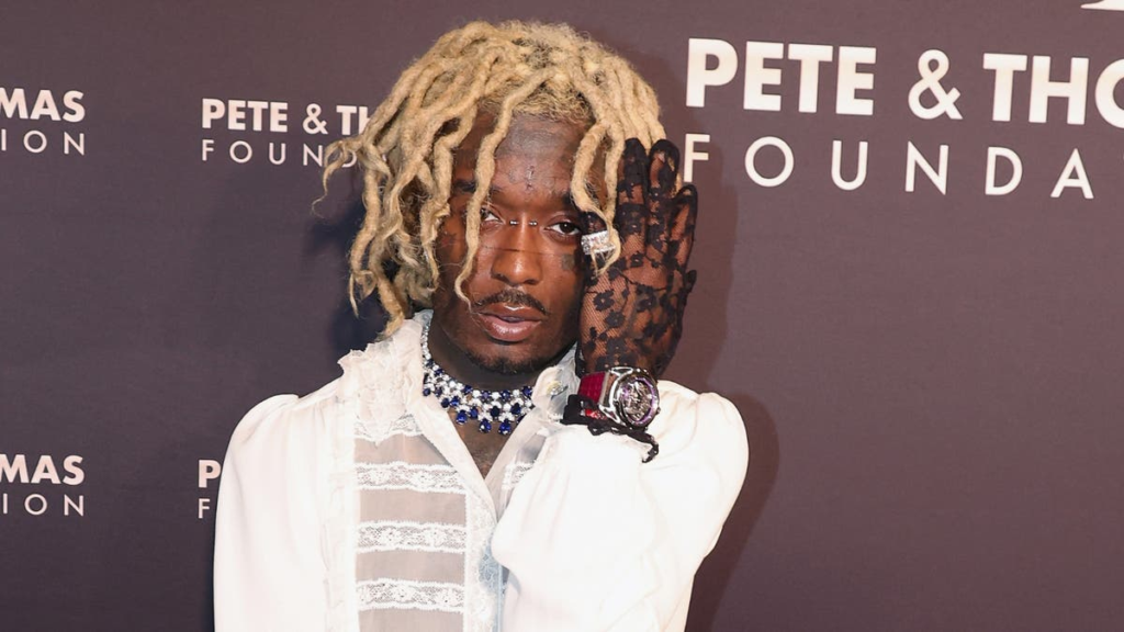 Lil Uzi Vert Shows Off Fernando Mendoza Jersey At CFP Championship Lil Uzi Vert Shows Off Fernando Mendoza Jersey At CFP Championship