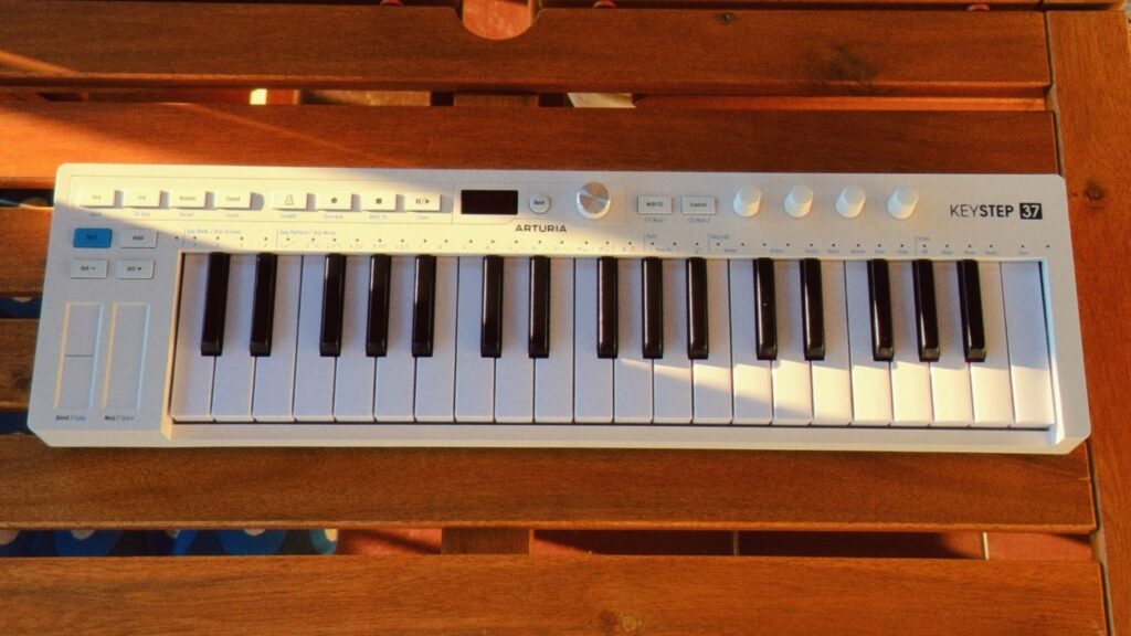 Arturia KeyStep 37 mk2 Review Arturia KeyStep 37 mk2 Review