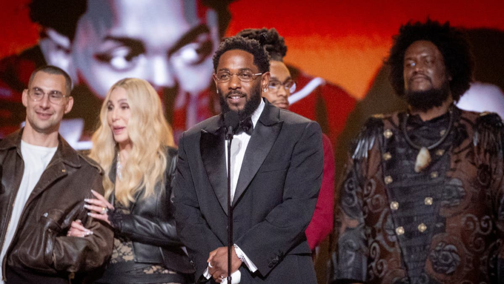 Kendrick Lamar Becomes The Most-Awarded Rapper In Grammy History